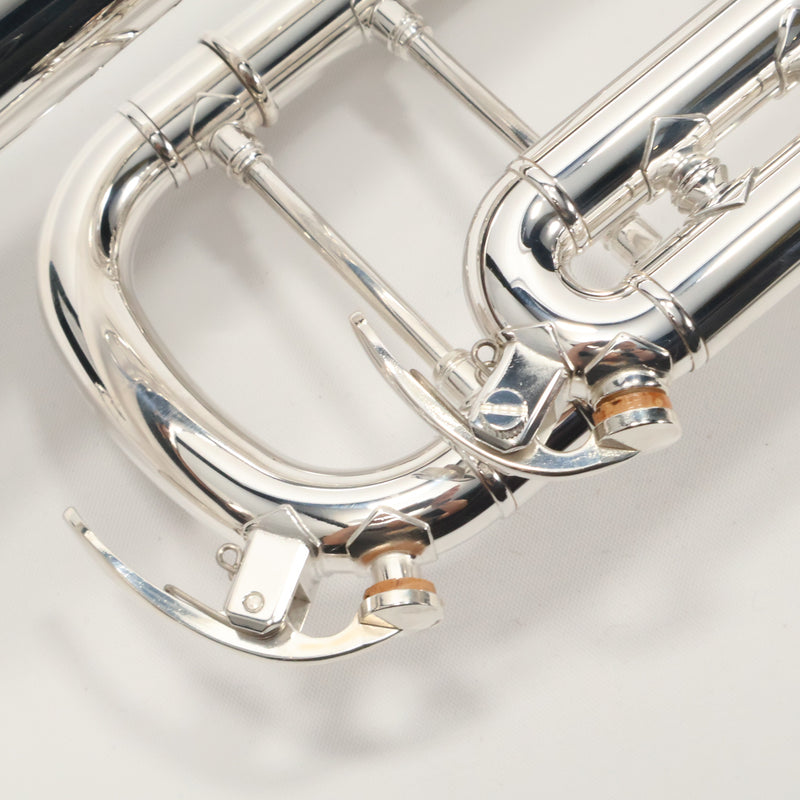 Yamaha Model YTR-8335IIS 'Xeno' Professional Bb Trumpet SN 576825 GORGEOUS- for sale at BrassAndWinds.com