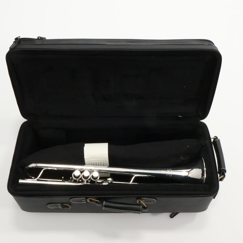 Yamaha Model YTR-8335IIS 'Xeno' Professional Bb Trumpet SN 576825 GORGEOUS- for sale at BrassAndWinds.com