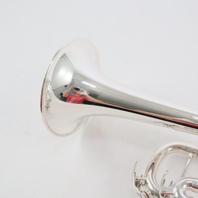 Yamaha Model YTR-8335LAIIS 'Custom Wayne Bergeron II' Bb Trumpet MINT CONDITION- for sale at BrassAndWinds.com