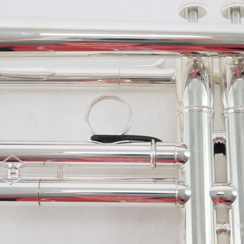 Yamaha Model YTR-8335LAIIS 'Custom Wayne Bergeron II' Bb Trumpet MINT CONDITION- for sale at BrassAndWinds.com