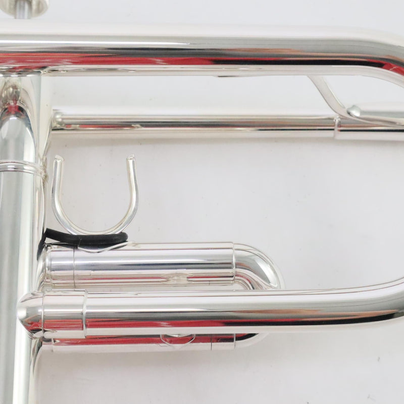 Yamaha Model YTR-8335LAIIS 'Custom Wayne Bergeron II' Bb Trumpet MINT CONDITION- for sale at BrassAndWinds.com