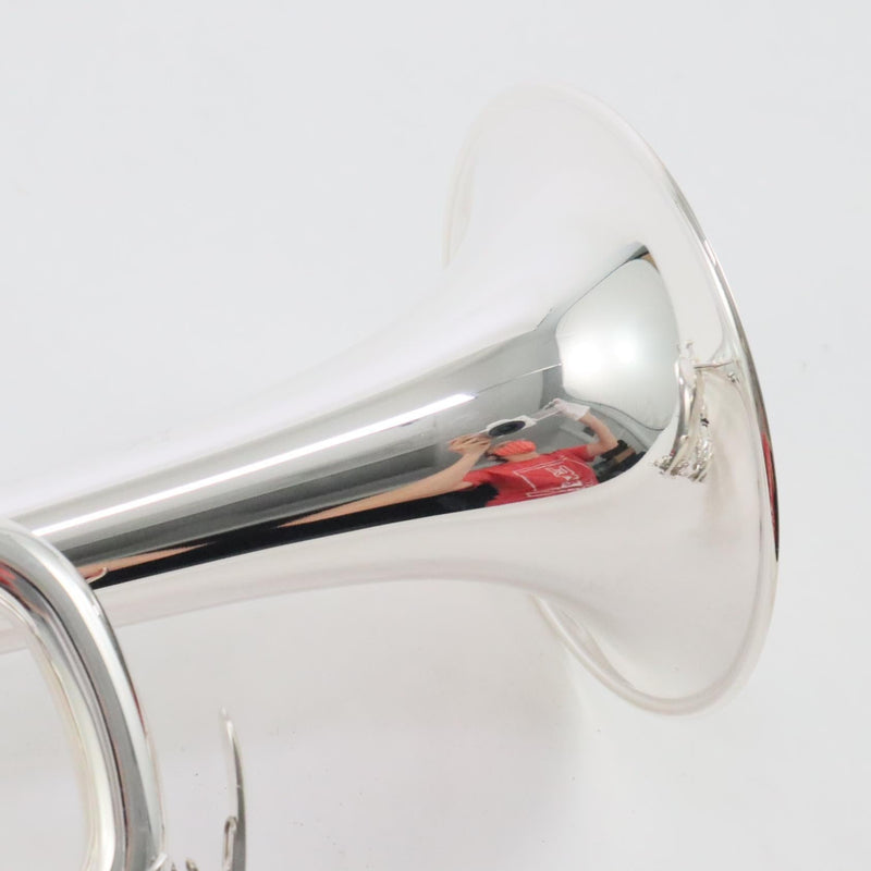 Yamaha Model YTR-8335LAIIS 'Custom Wayne Bergeron II' Bb Trumpet MINT CONDITION- for sale at BrassAndWinds.com