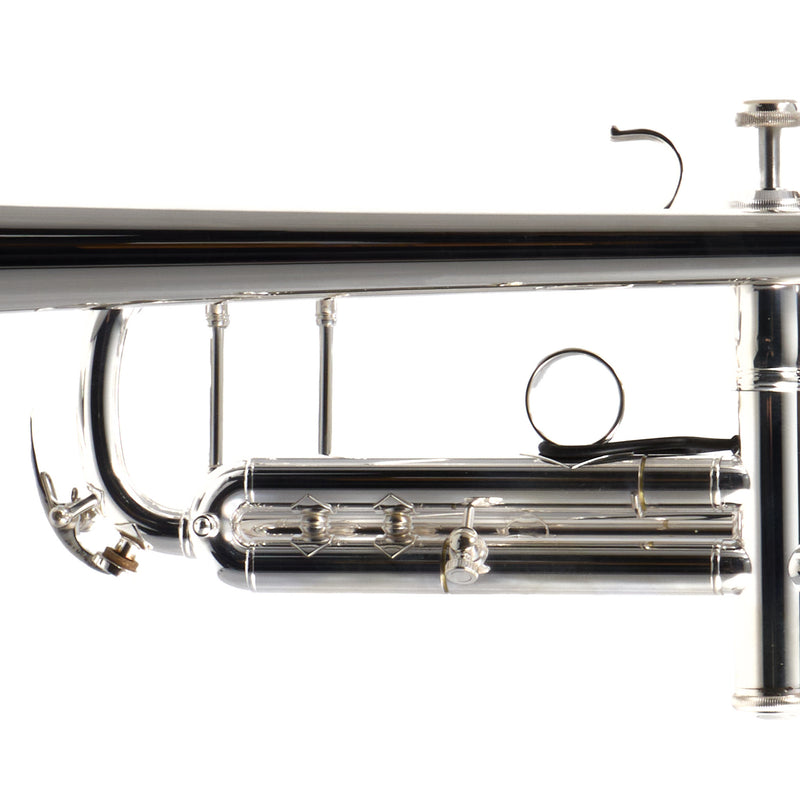 Yamaha Model YTR-9335NYSIII 'Xeno Artist' New York Series Bb Trumpet MINT CONDITION- for sale at BrassAndWinds.com