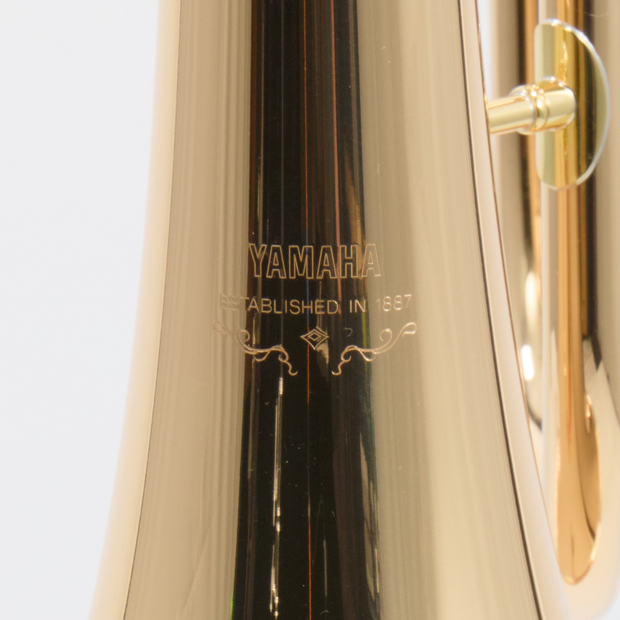 Yamaha YFH-631G Professional Flugelhorn with Gold Brass Bell in Lacquer