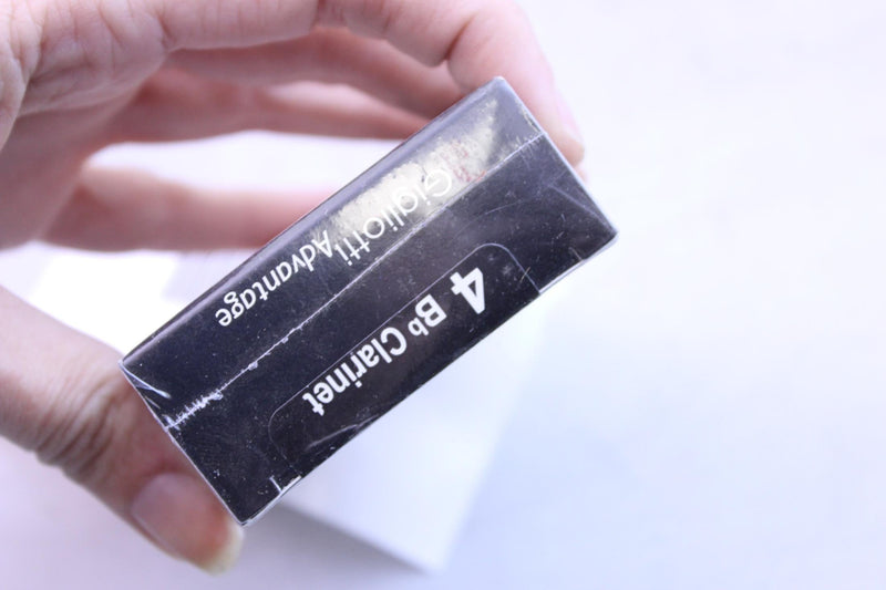 Gigliotti Advantage Bb Clarinet Reeds Strength 4, Box of 8- for sale at BrassAndWinds.com
