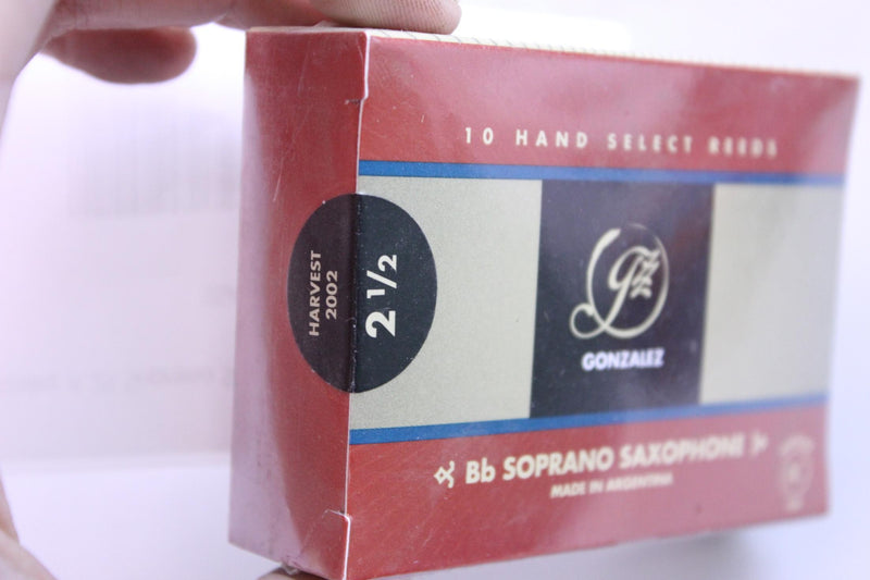 Gonzalez Bb Soprano Saxophone Reeds Strength 2.5, Box of 10- for sale at BrassAndWinds.com