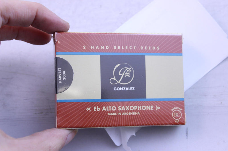Gonzalez Eb Alto Saxophone Reeds Strength 2.25, Box of 2- for sale at BrassAndWinds.com