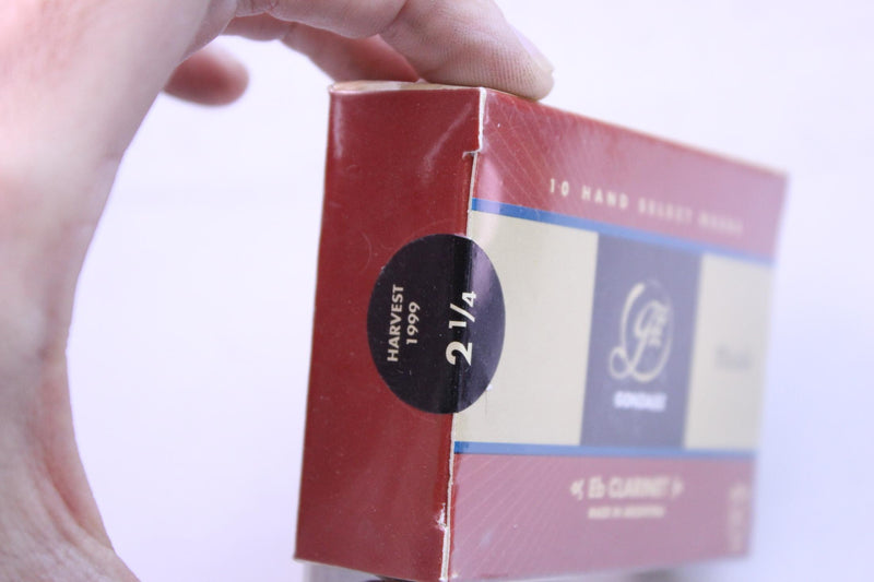 Gonzalez Eb Clarinet Reeds, Strength 2.25, Box of 10- for sale at BrassAndWinds.com